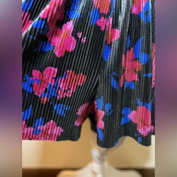 Bershka Metallic Black Festive Floral Print Zip Up Romper S - Picture 3 of 8